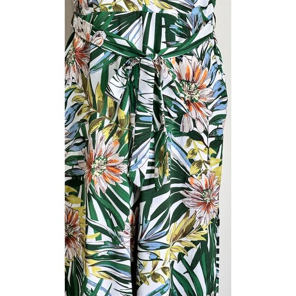 Fashion Nova Women's Tropical Floral Slit Leg Sleeveless V-Neck Size M J… - Picture 9 of 14